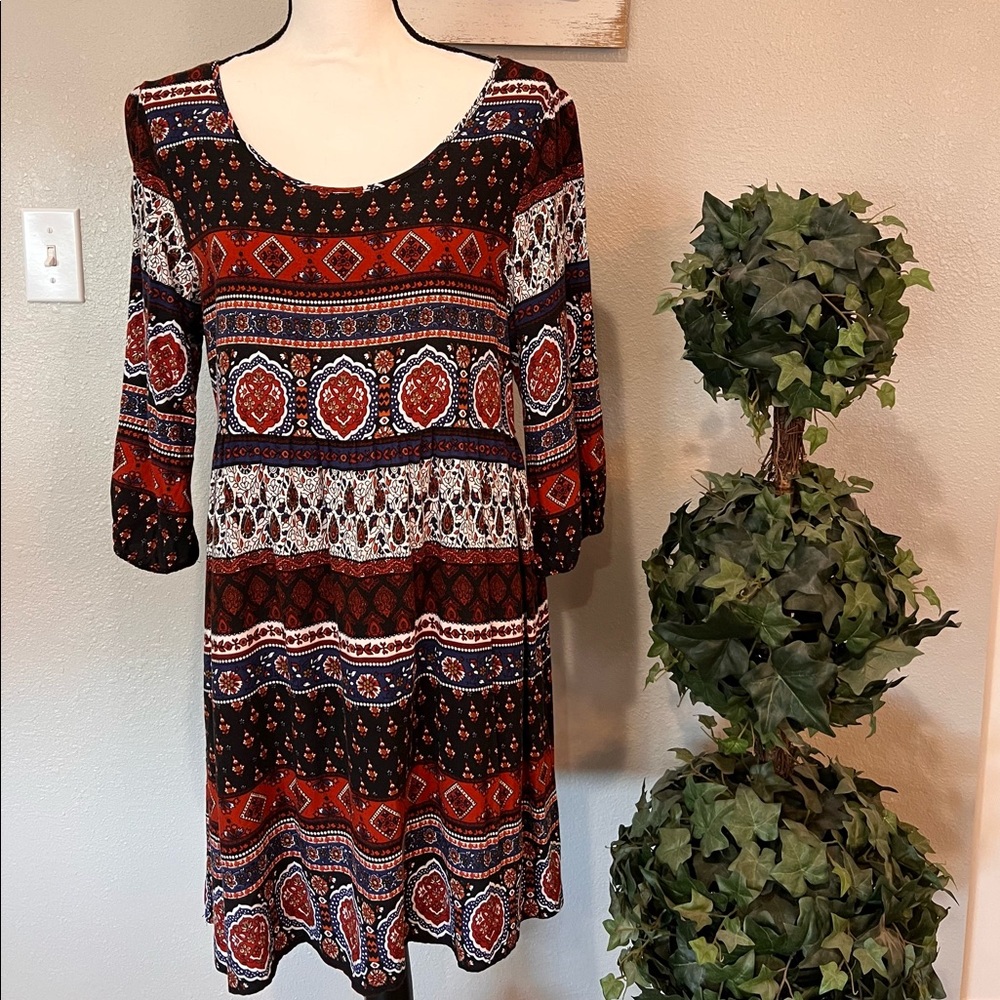 Beautiful BoHo print scoop neck dress, size XL